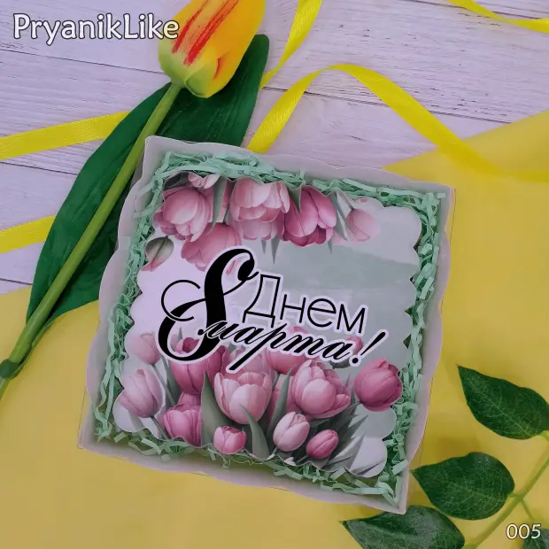 Пряник квадратный (цветы) (10-10 см.)